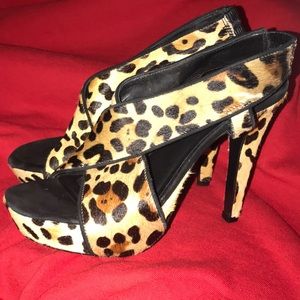 Dvf Diane von Fürstenberg leopard print heels